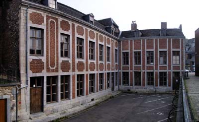 2014-05-04-527-pan