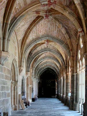 13-avila-7-04
