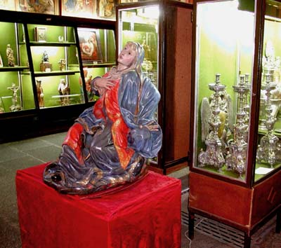 13-avila-7-06