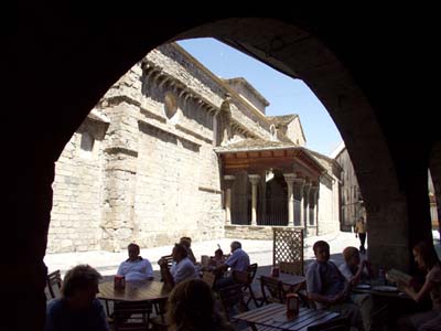 08-jaca-01