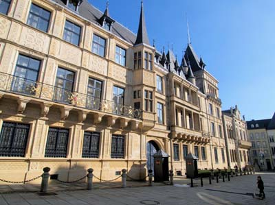 2010-02-18-051