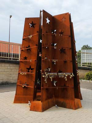 2013-09-28-104a