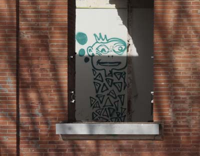 2022-03-27-043